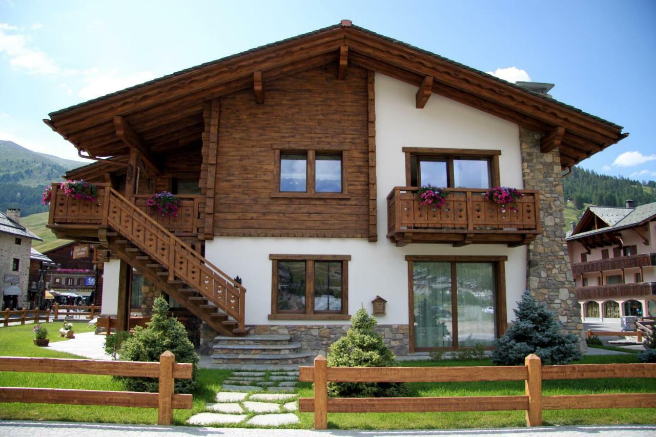 Mont Chalet Apartaments Livigno Exterior foto