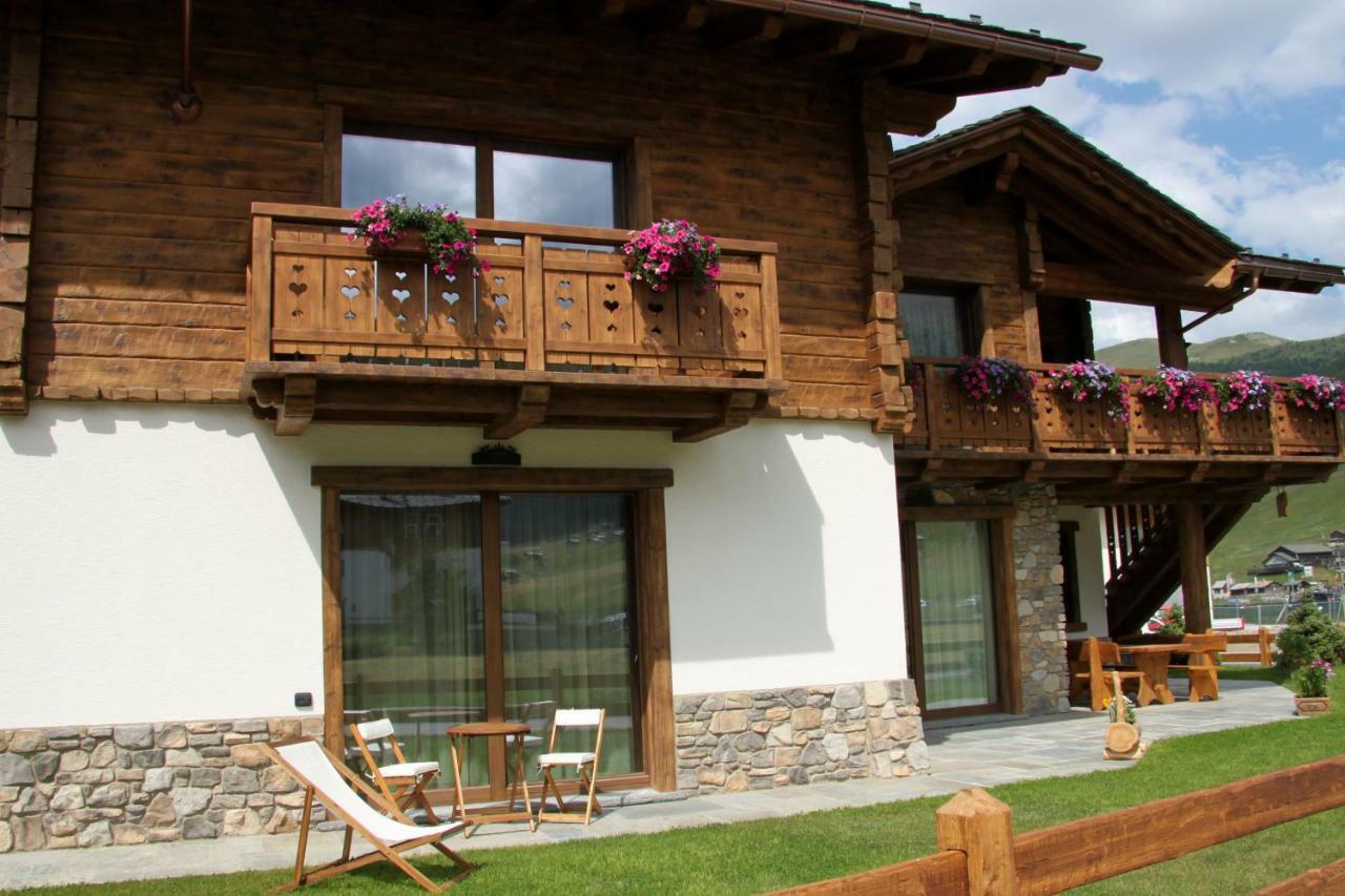 Mont Chalet Apartaments Livigno Exterior foto